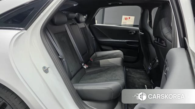 Hyundai The New Ionic 6 2026 Белый из Кореи, фото 3