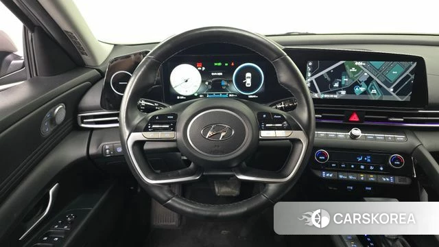 Hyundai Avante Hybrid (CN7) 2021 Серебристо-серый из Кореи, фото 3