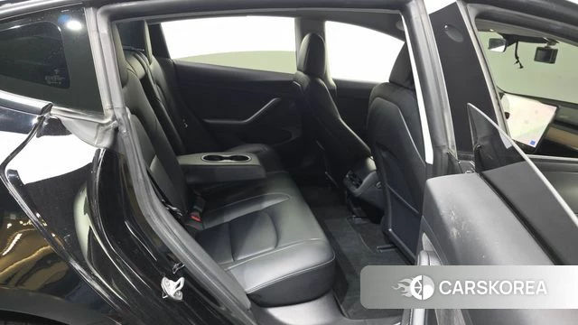 Tesla Model 3 2021 Черный из Кореи, фото 3