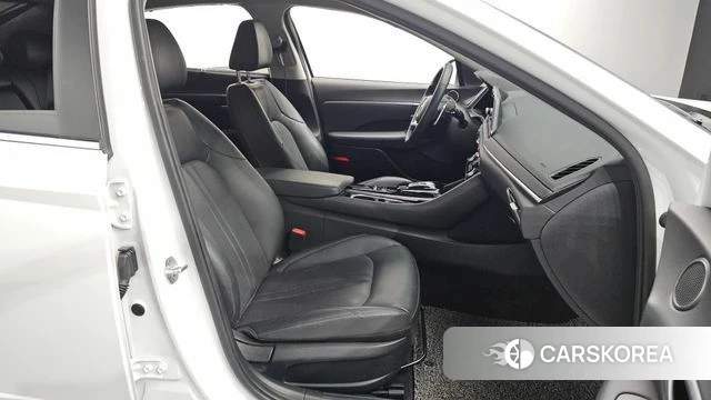 Hyundai Sonata (DN8) 2019 Белый из Кореи, фото 3