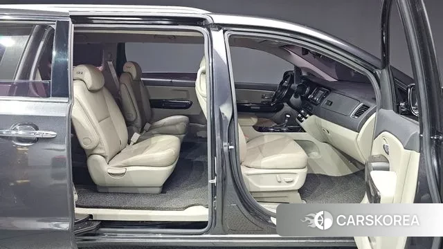 Kia The New Carnival 2018 Серый из Кореи, фото 3