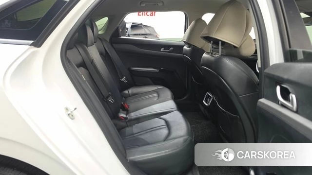 Kia K5 3rd generation 2021 Белый из Кореи, фото 3