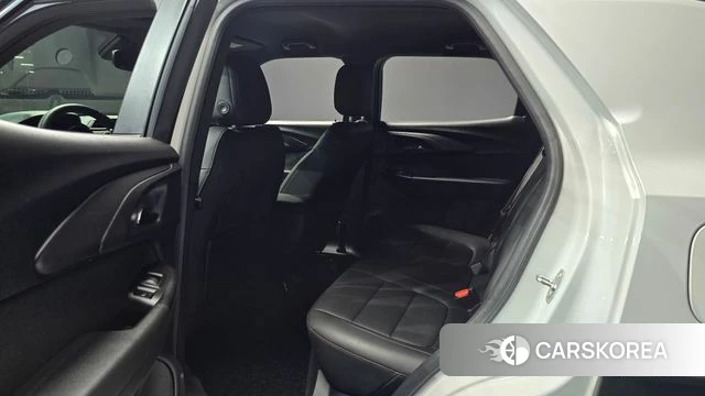 Chevrolet (GM Daewoo) Trailblazer 2022 Белый из Кореи, фото 3