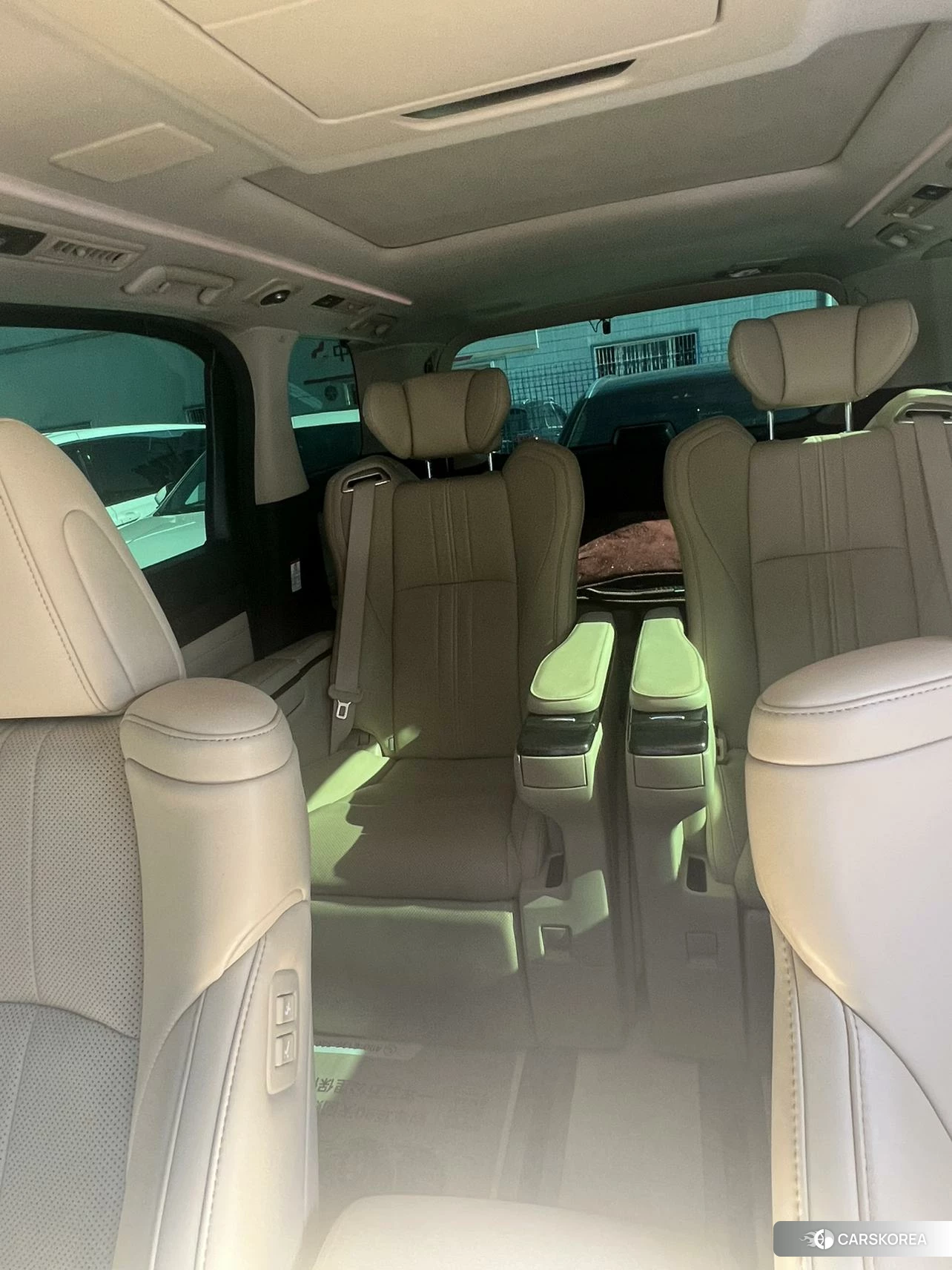 Toyota Alphard 2021 Черный из Китая, фото 3