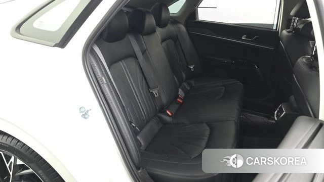 Kia The New K5 Hybrid 3rd generation 2025 Белый из Кореи, фото 3