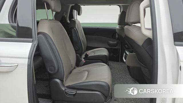Kia The New Carnival 4th Generation 2024 Белый из Кореи, фото 3