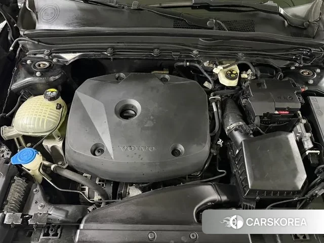 Volvo XC40 2018 Черный из Кореи, фото 3
