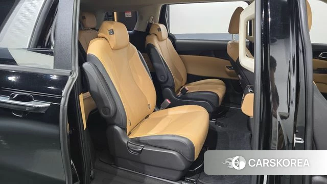 Kia Carnival 4th generation 2022 Черный из Кореи, фото 3