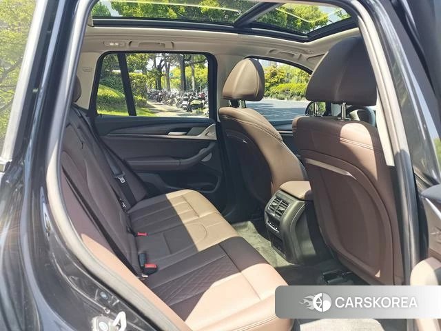 BMW X3 2023 Черный из Китая, фото 3
