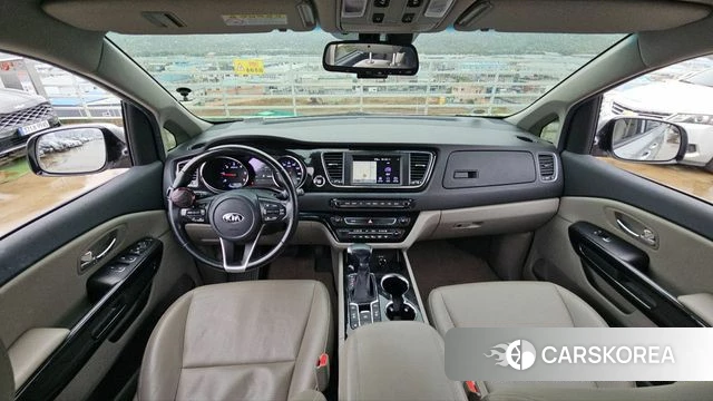 Kia The New Carnival 2019 Серебряный из Кореи, фото 3