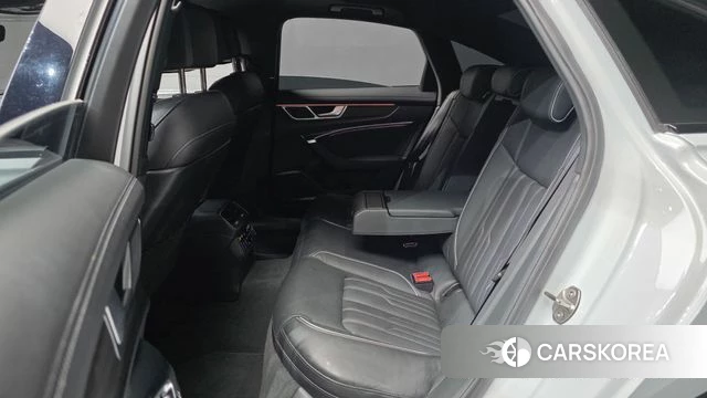 Audi A6 (C8) 2022 Белый из Кореи, фото 3