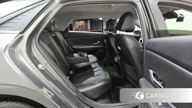 Hyundai Avante Hybrid (CN7) 2022 Серый из Кореи, фото 3
