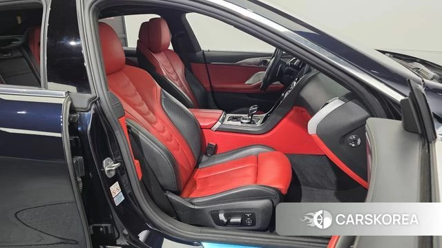 BMW 8 Series (G15) 2021 Черный из Кореи, фото 3