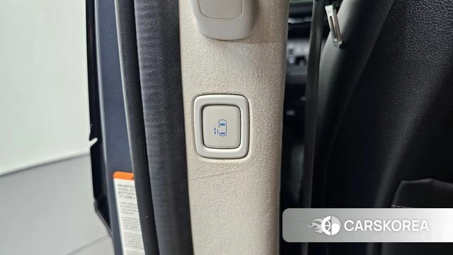 Hyundai Staria 2021 Серый из Кореи, фото 3