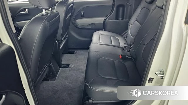 Kia The New Kia Ray 2023 Белый из Кореи, фото 3