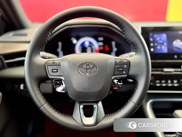 Toyota Avalon 2025 Черный из Китая, фото 3