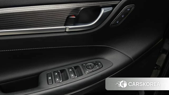 Hyundai Grandeur IG Hybrid 2018 Черный из Кореи, фото 3