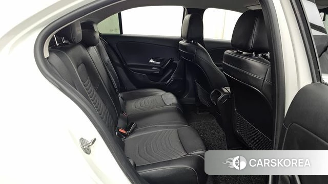 Mercedes-Benz A-Class W177 2020 Белый из Кореи, фото 3