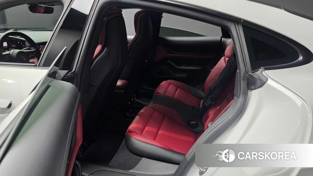 Porsche Taycan 2023 Белый из Кореи, фото 3