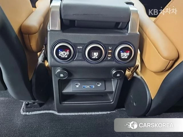 Land Rover Discovery 5 2020 Черный из Кореи, фото 3