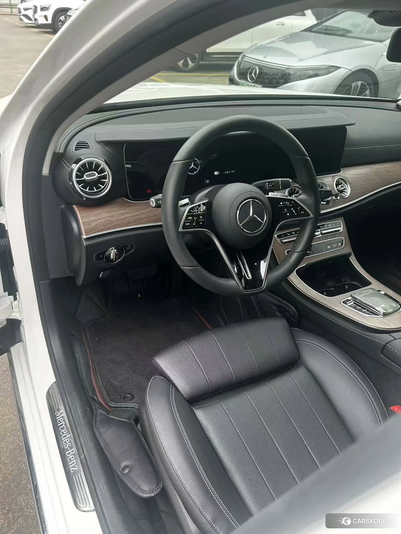 Mercedes-Benz E-Class 2021 Белый из Китая, фото 3