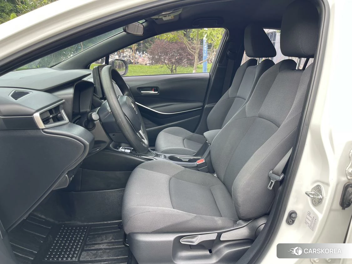 Toyota Levin 2020 Белый из Китая, фото 3