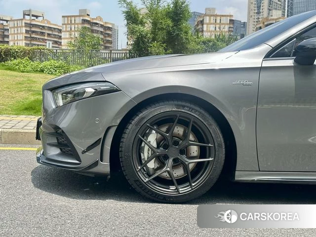 Mercedes-Benz AMG A-Class 2023 Серебристо-серый из Китая, фото 3
