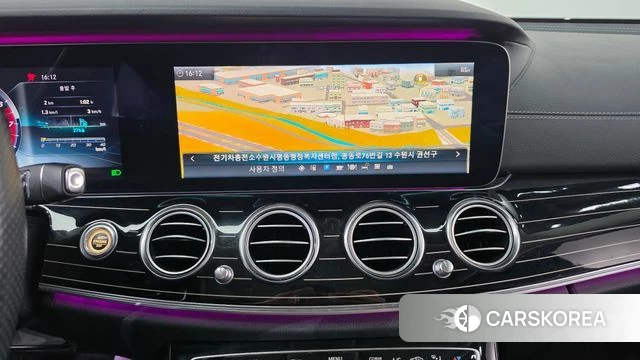 Mercedes-Benz E-Class W213 2018 Белый из Кореи, фото 3