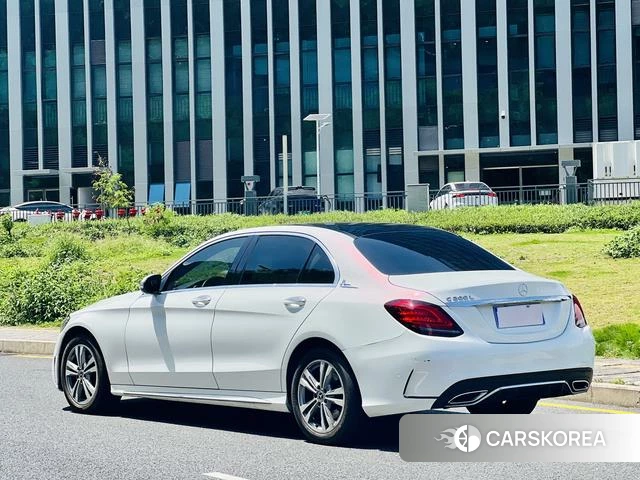 Mercedes-Benz C-class 2021 Белый из Китая, фото 3