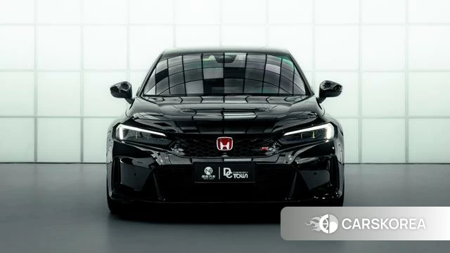 Honda Civic 2023 Черный из Китая, фото 3