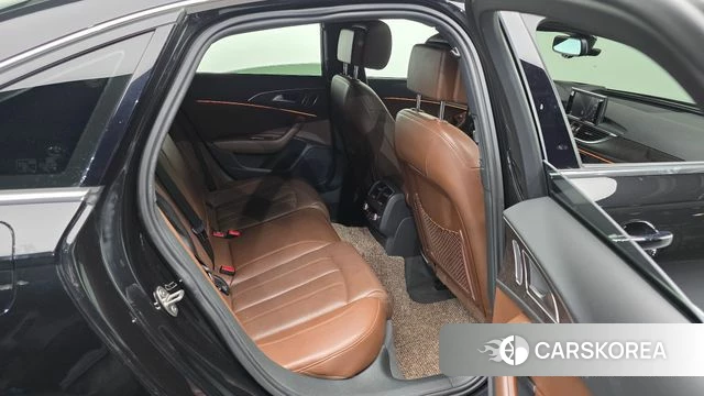 Audi New A6 2018 Черный из Кореи, фото 3