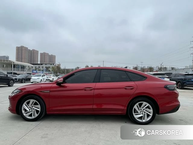 Volkswagen Lamando 2023 Красный из Китая, фото 3