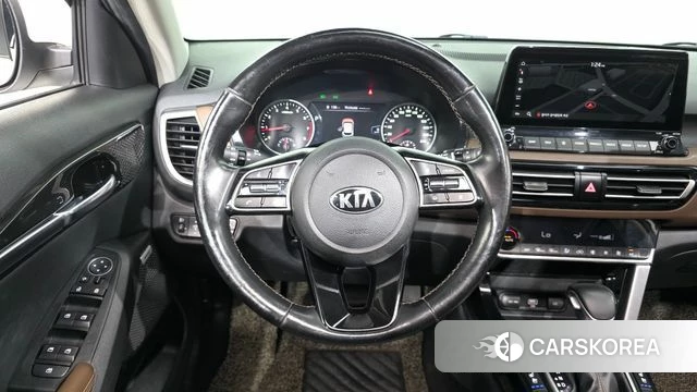 Kia Seltos 2019 Белый из Кореи, фото 3