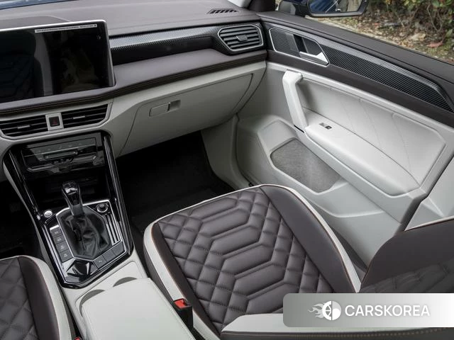 Volkswagen Tayron 2024 Синий из Китая, фото 3