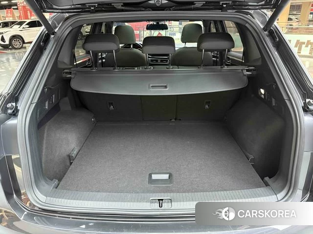 Volkswagen Tayron 2022 Черный из Китая, фото 3