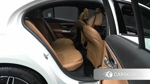 Mercedes-Benz E-Class W214 2025 Белый из Кореи, фото 3