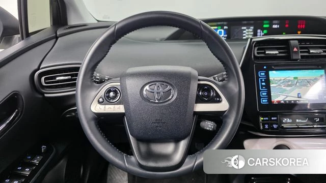 Toyota Prius 4th Generation 2018 Белый из Кореи, фото 3