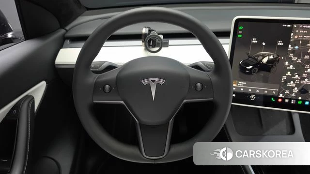 Tesla Model Y 2022 Черный из Кореи, фото 3