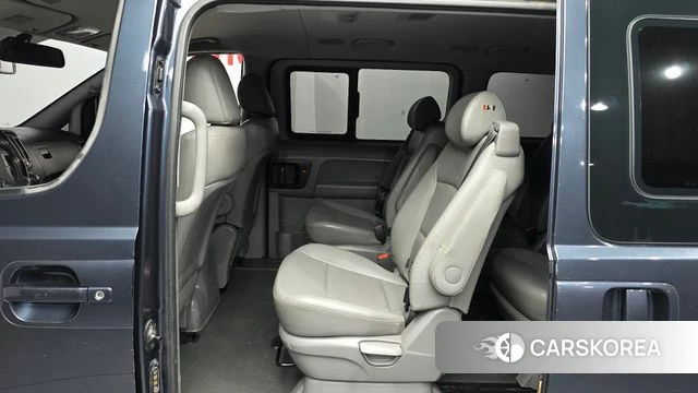 Hyundai The New Grand Starex 2018 Серый из Кореи, фото 3