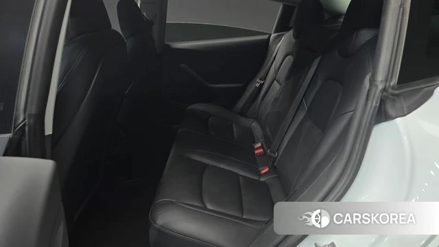 Tesla Model 3 2021 Белый из Кореи, фото 3