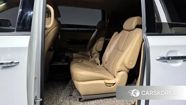 Kia The New Carnival 2018 Белый из Кореи, фото 3
