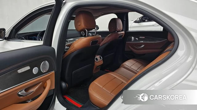Mercedes-Benz E-Class W213 2019 Белый из Кореи, фото 3