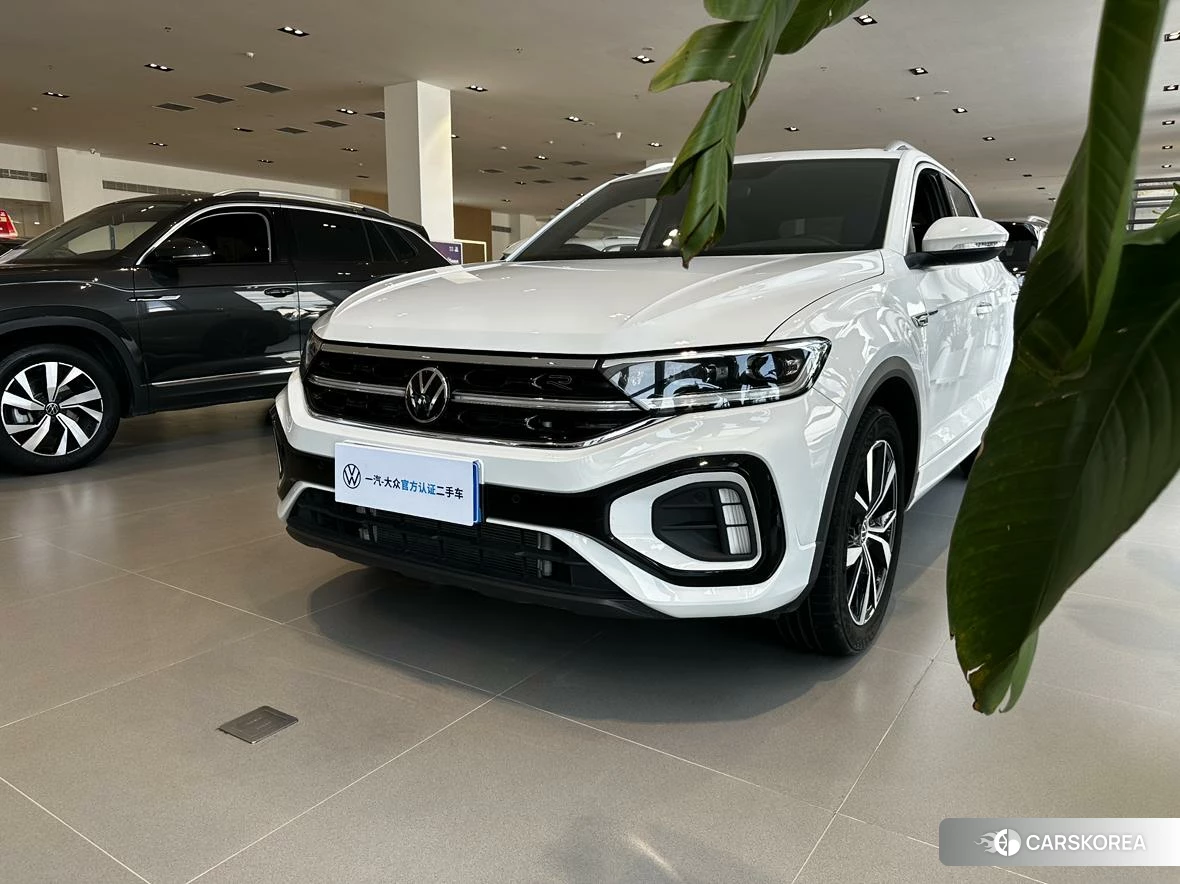 Volkswagen T-Roc 2024 Белый из Китая, фото 3