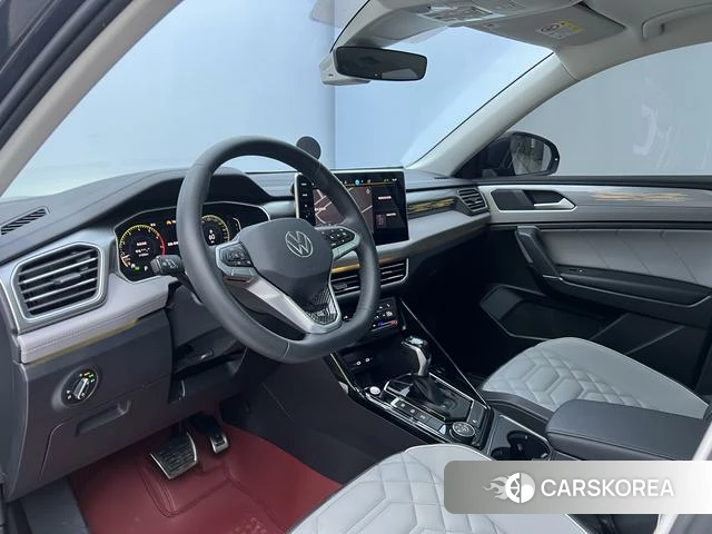 Volkswagen Tayron 2024 Черный из Китая, фото 3