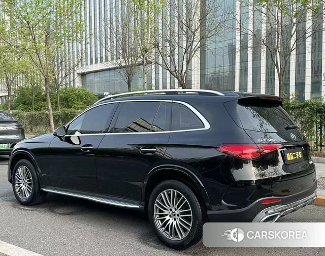 Mercedes-Benz GLC 2023 Черный из Китая, фото 3