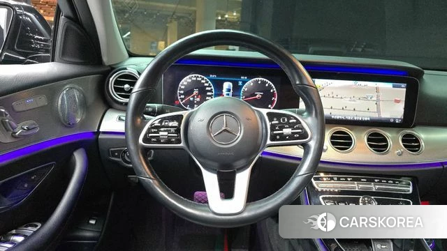 Mercedes-Benz E-Class W213 2018 Черный из Кореи, фото 3