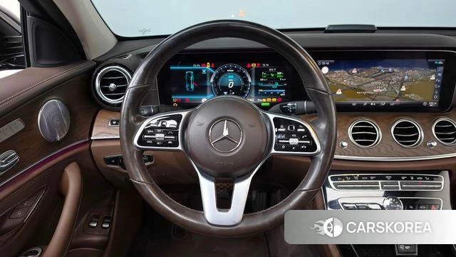 Mercedes-Benz E-Class W213 2020 Черный из Кореи, фото 3