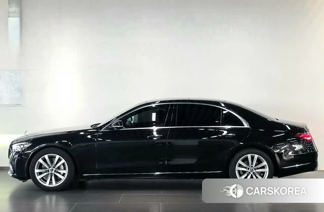 Mercedes-Benz S-Class 2022 Черный из Китая, фото 3