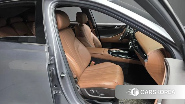 Genesis G80 (RG3) 2021 Серебряный из Кореи, фото 3