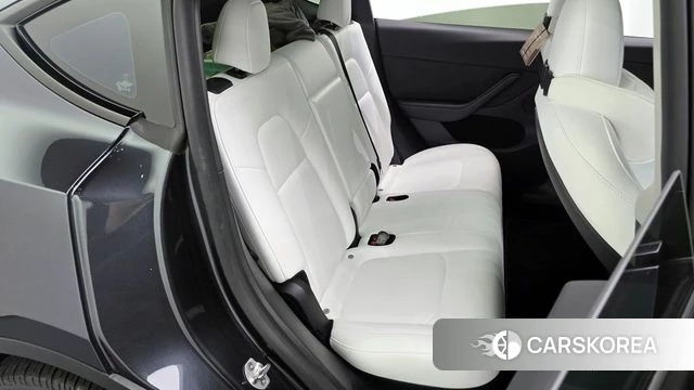 Tesla Model Y 2024 Серый из Кореи, фото 3